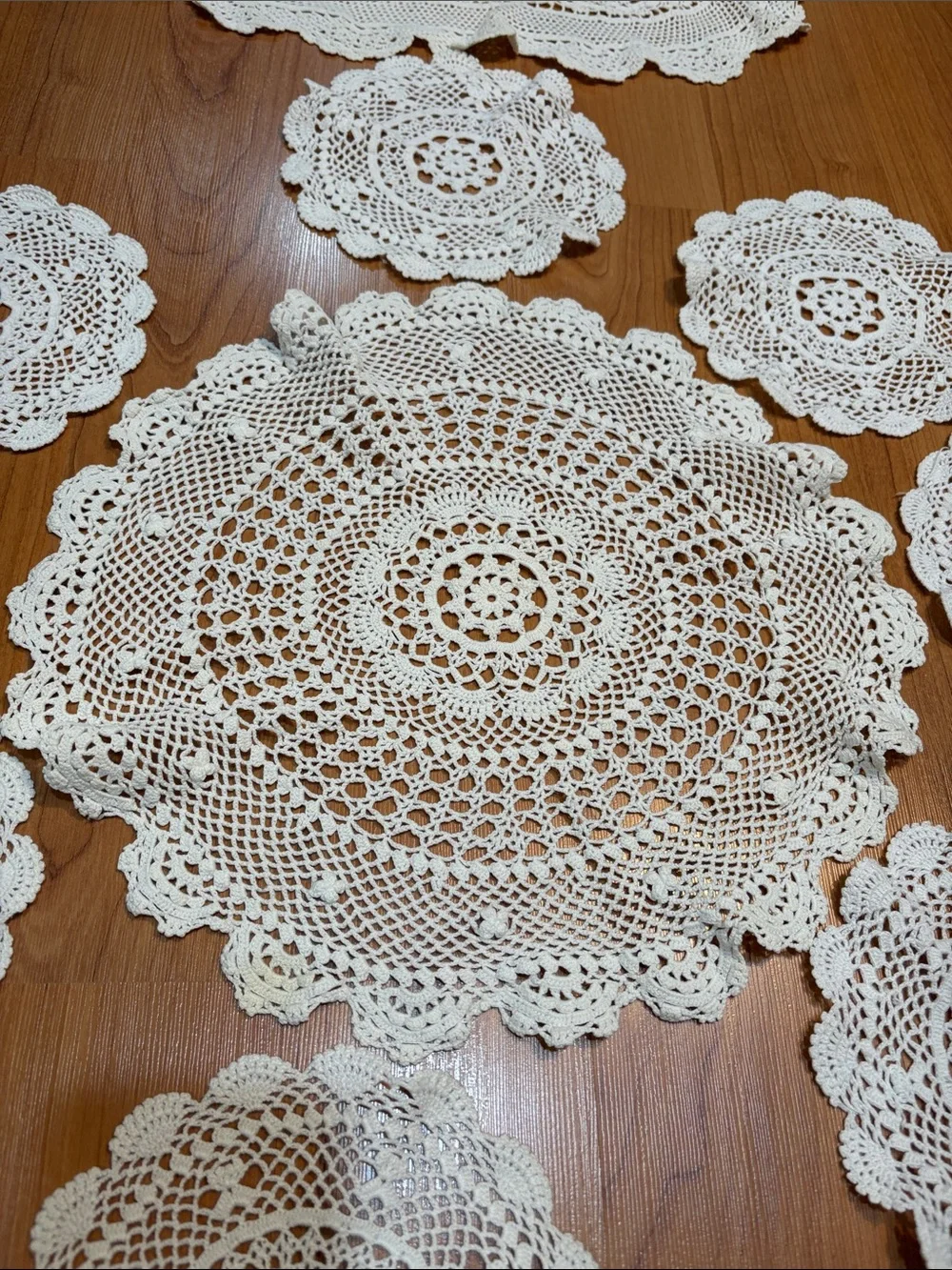 Vintage White Cotton Lace Tea Coaster (9 Pcs) Set